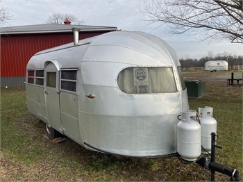 1947 Curtis Wright 22' Model 5 (Professionally Restored)