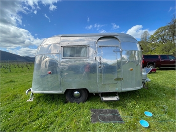 1955 Airstream Bubble Whale Tail, 16’, VIN# 283