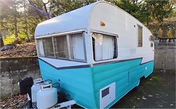 1962 Vintage Shasta trailer