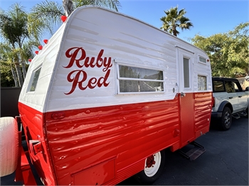 1971 Kayot Forester Vintage Canned Ham Trailer