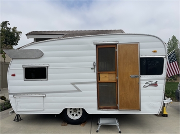 1959 Shasta Trailer for Sale, Ready for Adventure!