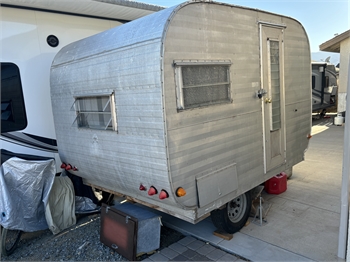 1962 Go Lite 13' Camper