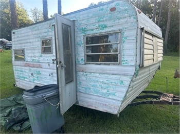 Project Vintage Camper 