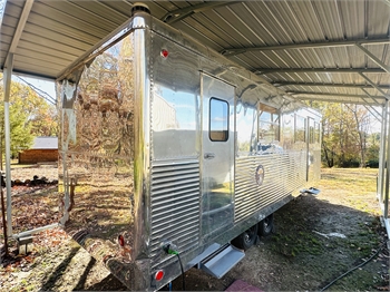 1959 Spartan Railroad Bunkhouse