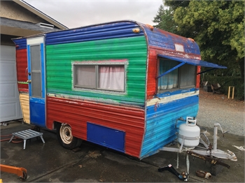 1975 Cardinal Travel Trailer